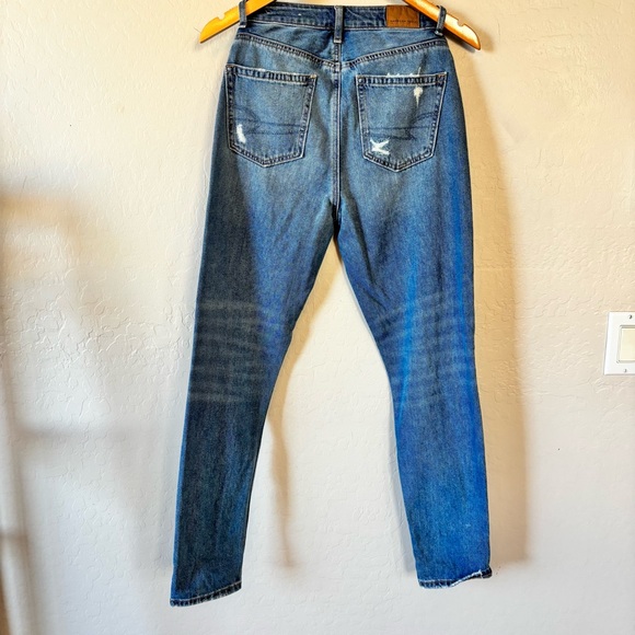 American Eagle Outfitters mom‎ jeans Classic Blue Denim Jeans - Picture 4 of 9
